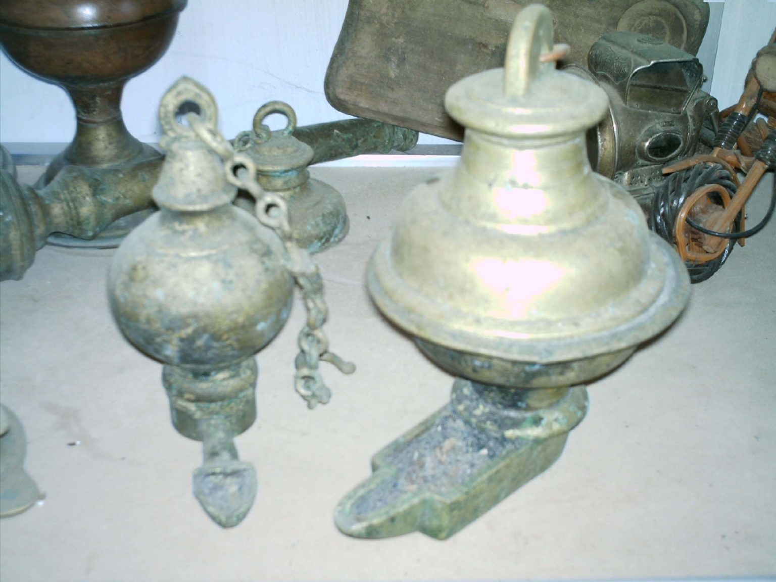 தூண்டாமணி விளக்கு